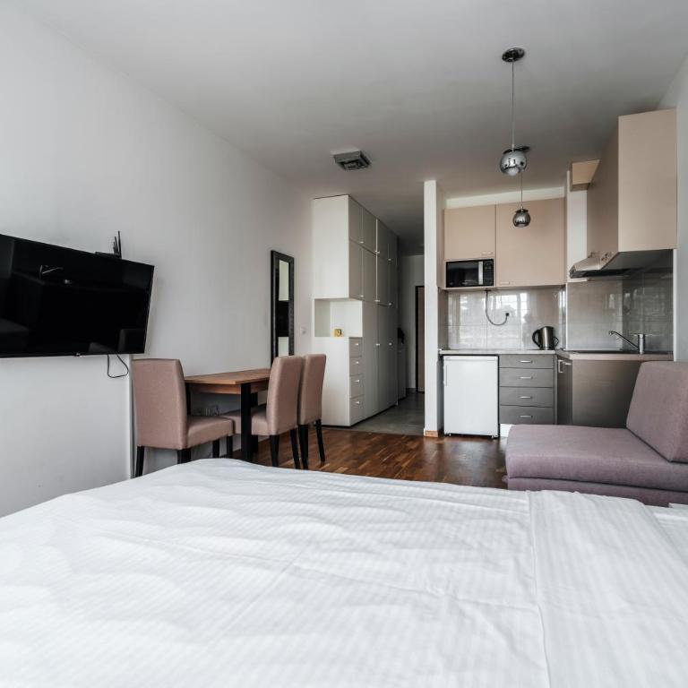 Central studio by In Property - Studio Apartman - 7