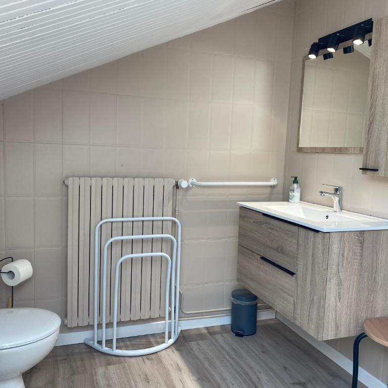 Les Apparts de la Tourronde - Appartement avec Vue sur la Montagne - 22