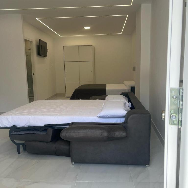 Villa Amir - Estudio con terraza - 13
