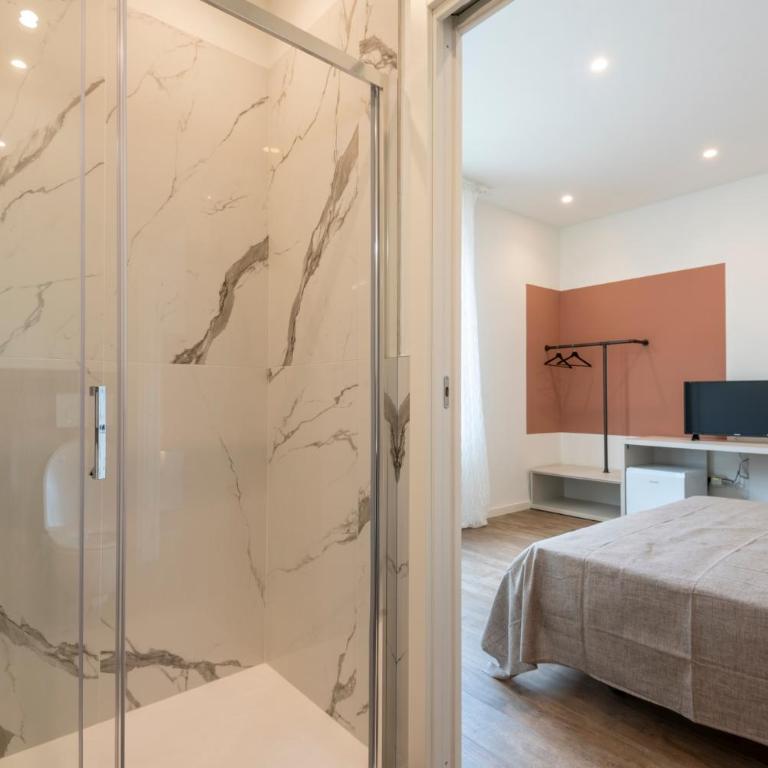 IARSERA rooms and apartment - Camera Matrimoniale con Bagno Privato - 21