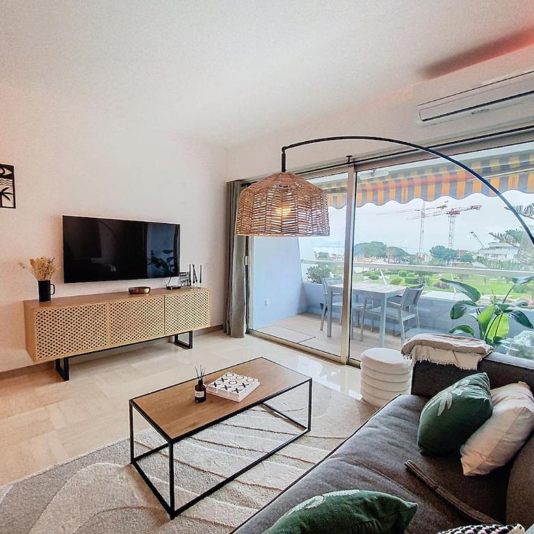 T1bis vue mer et port Marina Baie des Anges - Appartement 1 Chambre - 8