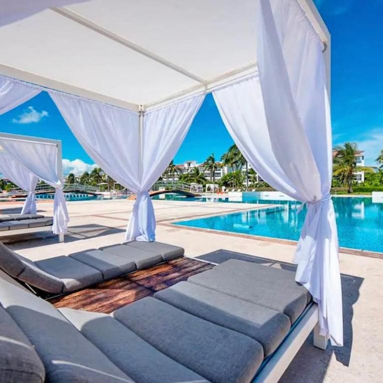 Oceanfront walkout pool Mareazul La Casa Bonita - Apartamento de 2 dormitorios - 19