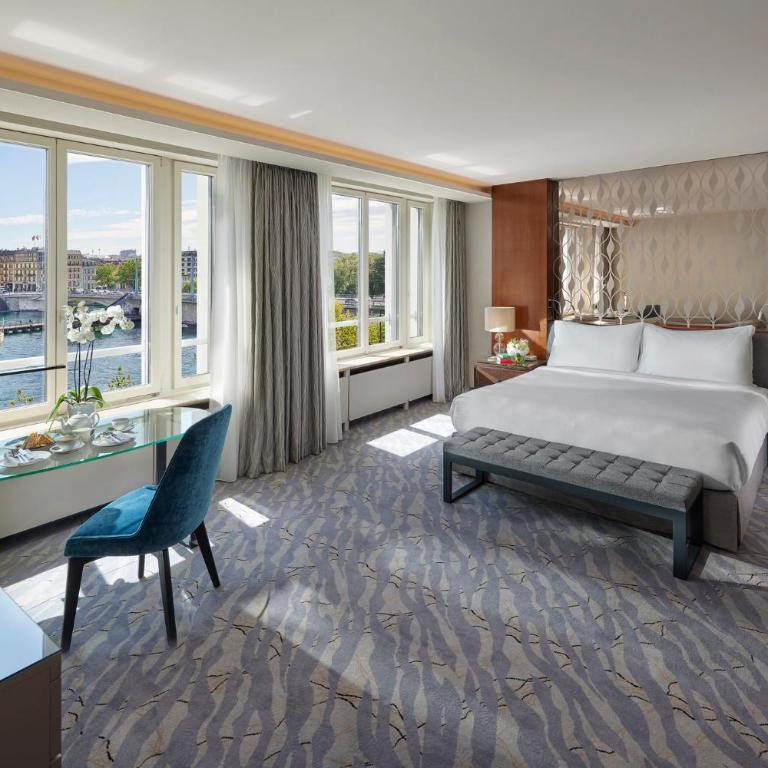 Mandarin Oriental, Geneva - Ecksuite mit Kingsize-Bett und Flussblick - 3