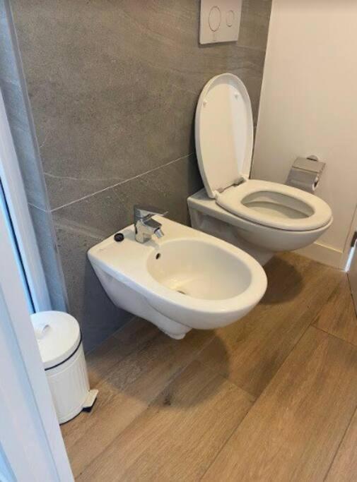 Excelente departamento 2 ambientes, Playa Grande - Apartamento de 1 dormitorio - 16