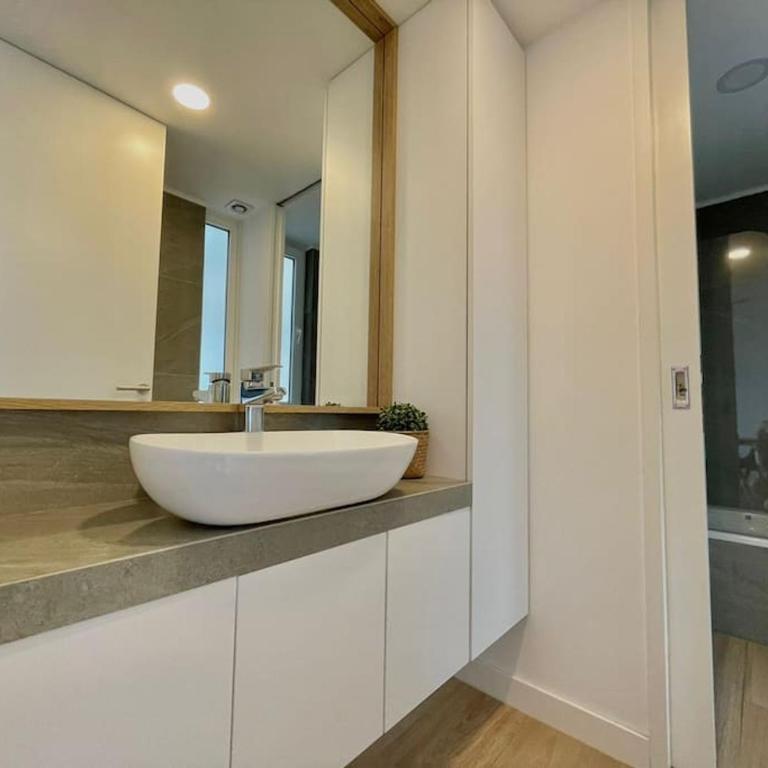 Excelente departamento 2 ambientes, Playa Grande - Apartamento de 1 dormitorio - 20