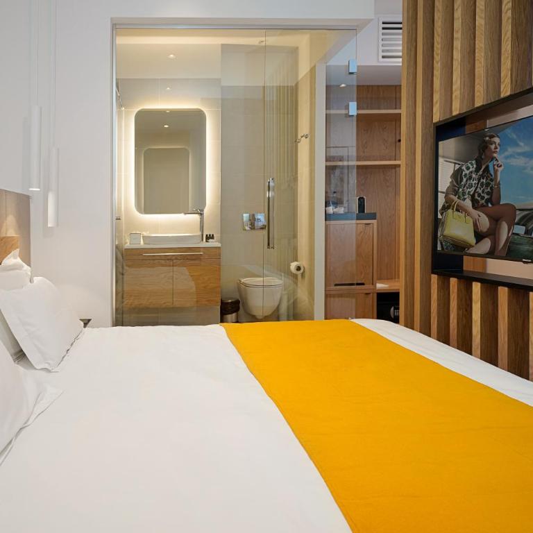 Dominic Smart & Luxury Suites - Terazije - Deluks Dvokrevetna Soba sa Bračnim Krevetom - 16