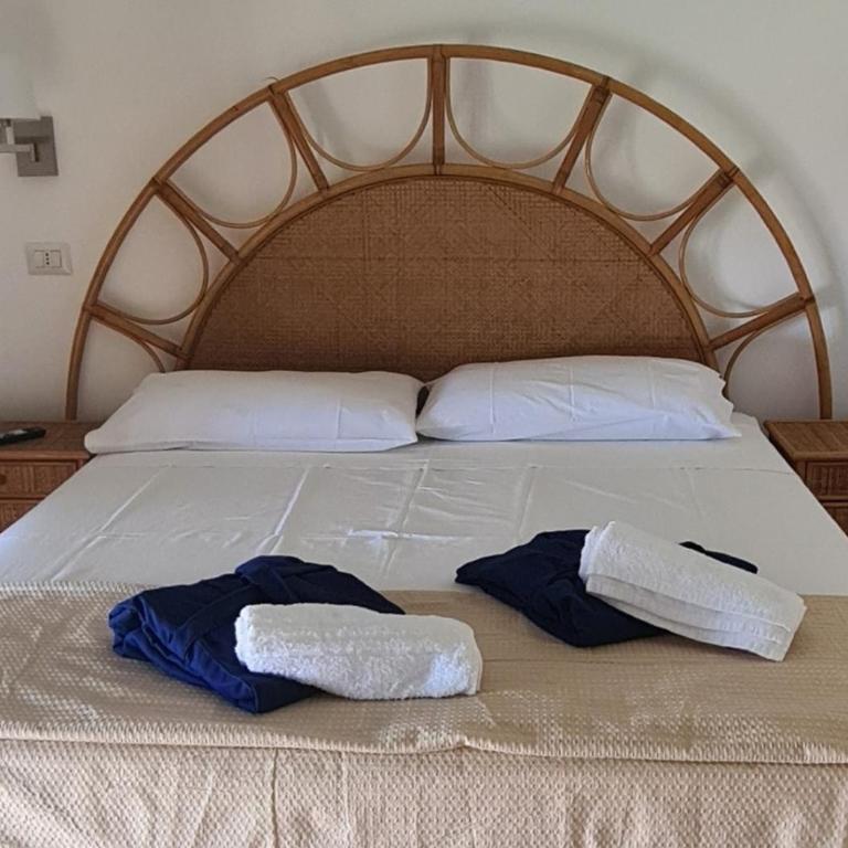 Vacanze Bellavista Tropea Apartment or Suites - King Room with Sea View - 12