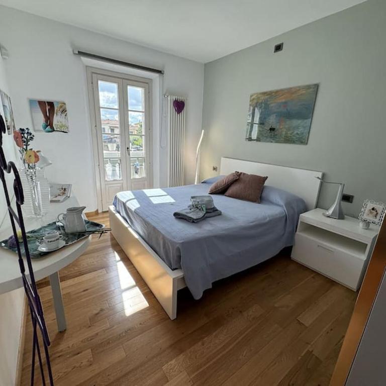 Galleria Degli Artisti - Appartamento con 2 Camere da Letto - 20
