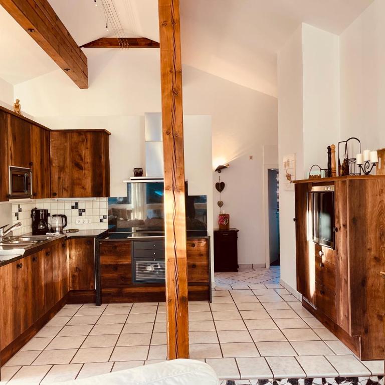Landhaus Frank - Apartment mit 3 Schlafzimmern, Balkon und Terrasse - 10