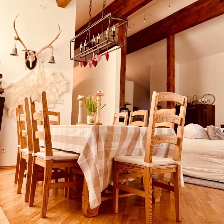 Landhaus Frank - Apartment mit 3 Schlafzimmern, Balkon und Terrasse - 7