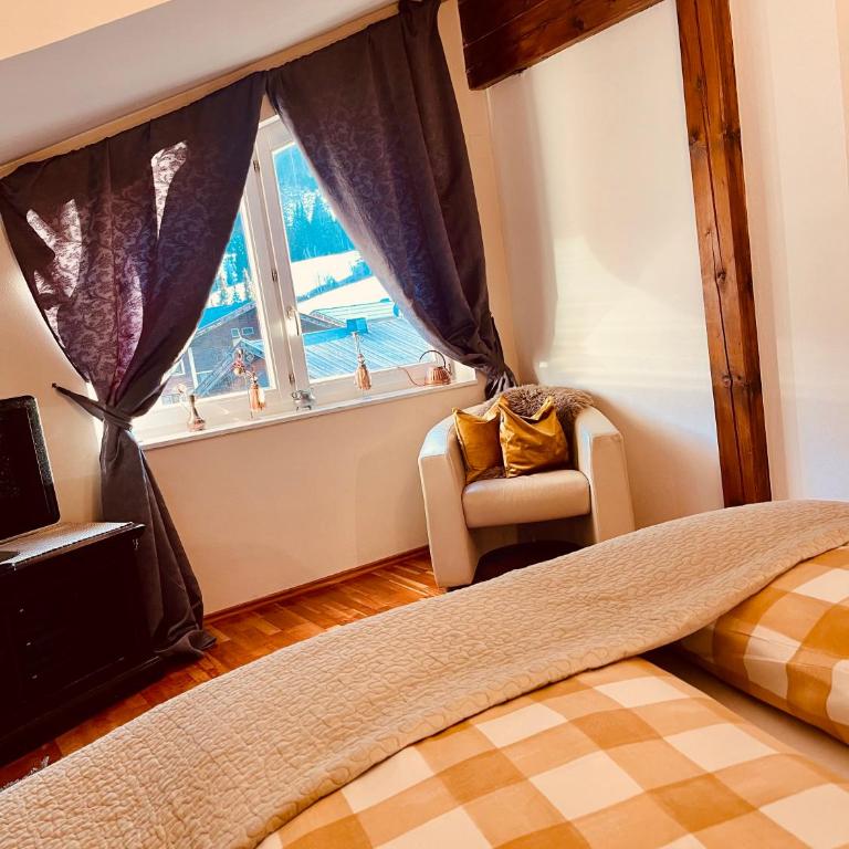Landhaus Frank - Apartment mit 3 Schlafzimmern, Balkon und Terrasse - 21