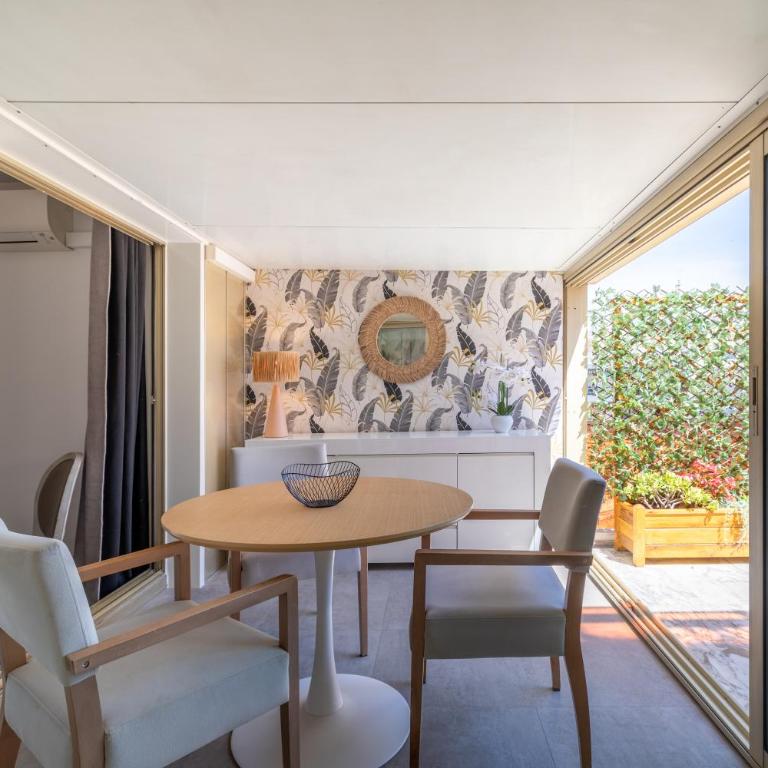 LE SELI, Luxueux 2 pièces, centre d'Antibes - Apartment mit 1 Schlafzimmer - 3