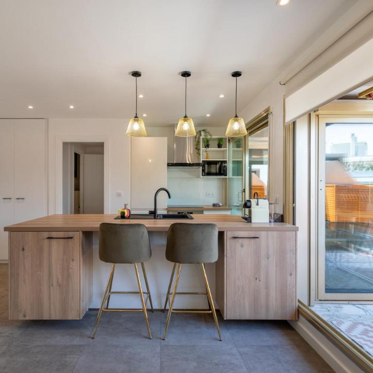 LE SELI, Luxueux 2 pièces, centre d'Antibes - Apartment mit 1 Schlafzimmer - 5