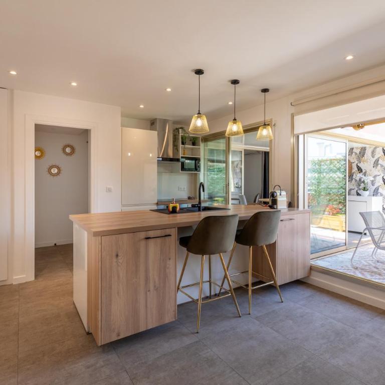 LE SELI, Luxueux 2 pièces, centre d'Antibes - Apartment mit 1 Schlafzimmer - 7