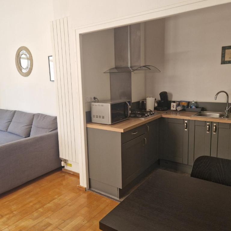 Beautiful and bright 1st Floor Flat with large Terrace - Biarritz City Center - Appartement 1 Chambre - 10