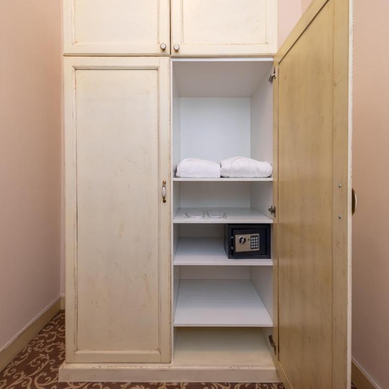 Top Central Rooms - Deluks Soba sa Bračnim Krevetom (Queen-size) - 11