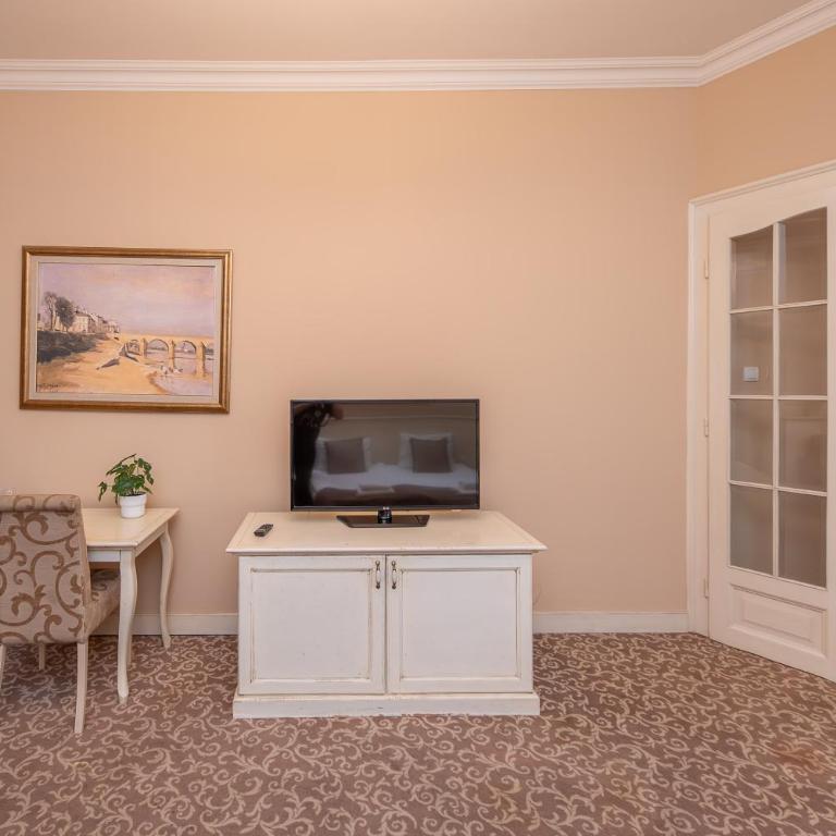 Top Central Rooms - Deluks Soba sa Bračnim Krevetom (Queen-size) - 12