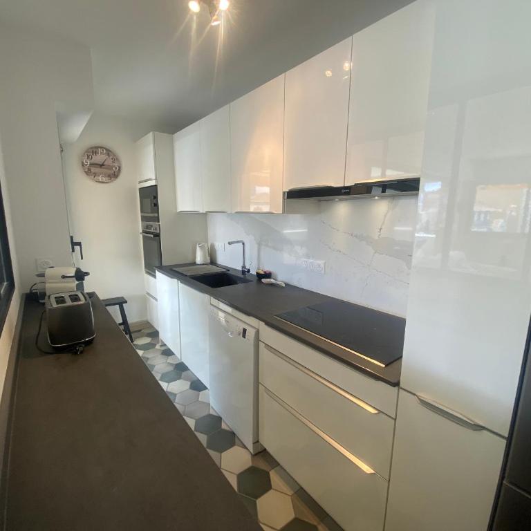 Appartement T3 rénové face plage avec terrasse et parking sécurisé - Arcachon - FR-1-374-224 - Appartamento - 4