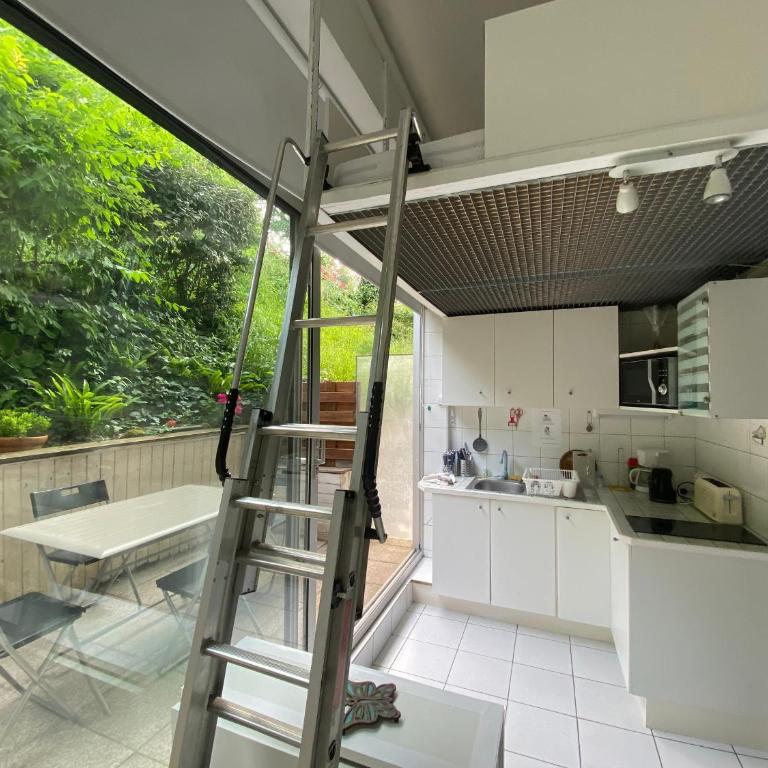 Studio cosy avec terrasse, proche Parc Mauresque et plage - FR-1-374-225 - Monolocale - 15