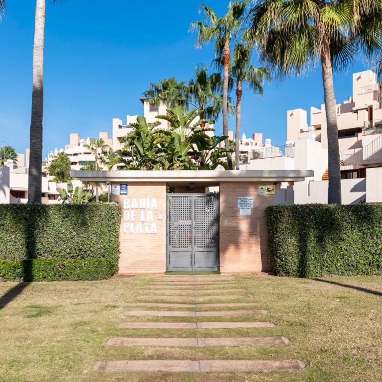 Penthouse Bahia de la Plata - Two-Bedroom Apartment - 35