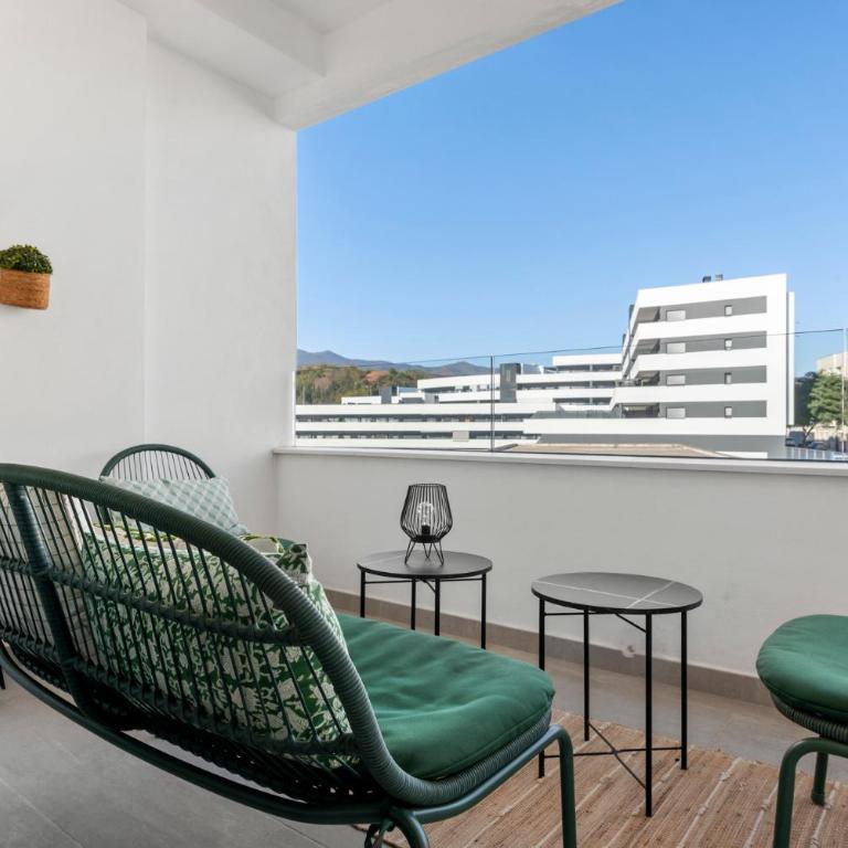 Beautiful 2-bedroom apartment near center and beach - Two-Bedroom Apartment - 13
