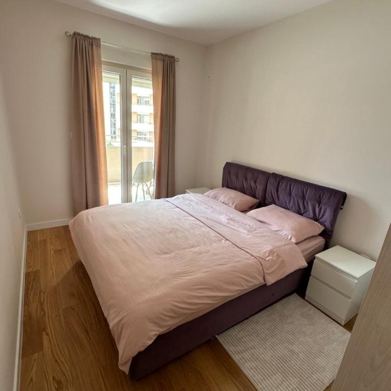 Cozy 1bd apartment Central point-GARAGE available 5e per day - One-Bedroom Apartment - 4