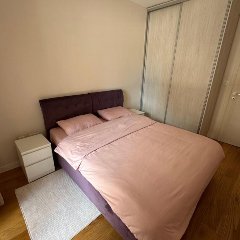 Cozy 1bd apartment Central point-GARAGE available 5e per day - One-Bedroom Apartment - 6