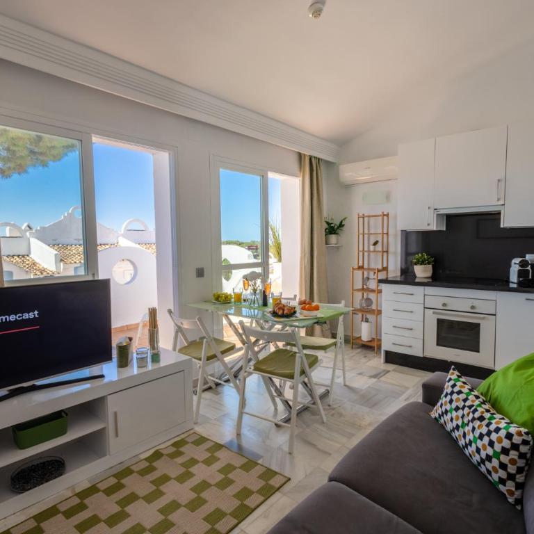 Sunny 2BR in resort with 3 pools, restaurant, gym and playground - Apartamento de 2 dormitorios - 19