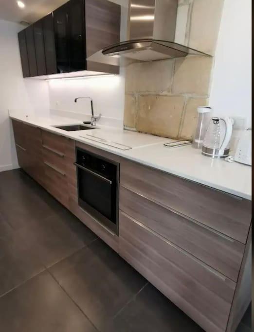 Appartement charmant et élégant de centre ville - Appartamento con 2 Camere da Letto - 12