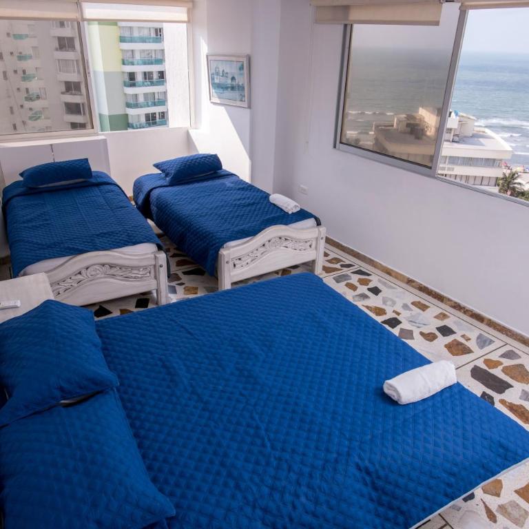 Excelentes Apartamentos Frente Al Mar - Three-Bedroom Apartment with Sea View - 23