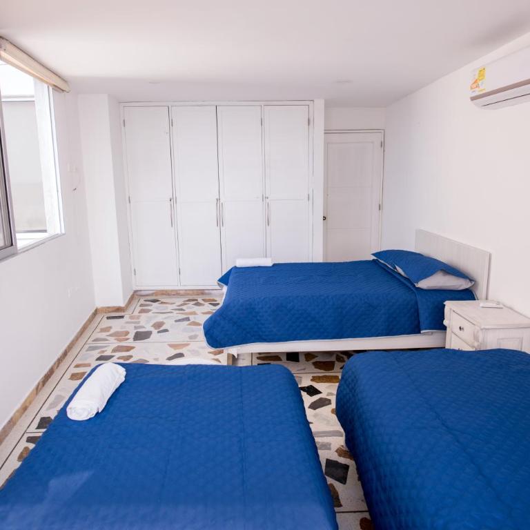Excelentes Apartamentos Frente Al Mar - Three-Bedroom Apartment with Sea View - 22