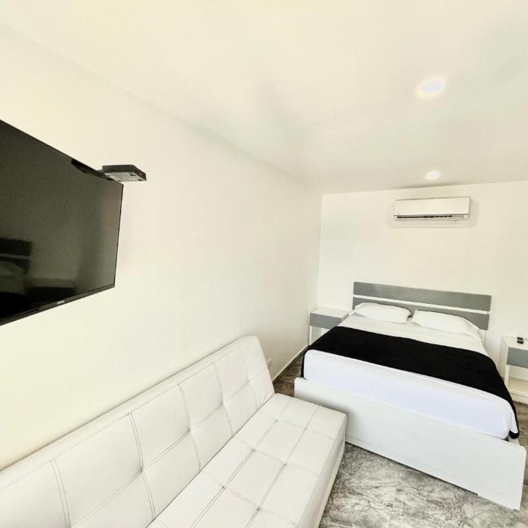 Excelentes Apartamentos Frente Al Mar - Two-Bedroom Apartment with Balcony and Sea View - 9