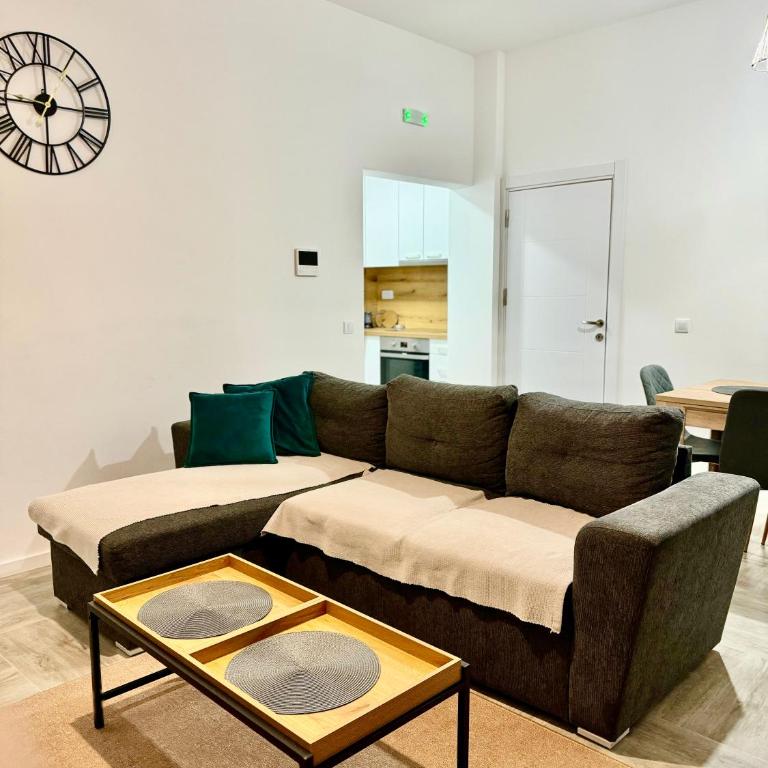 Profi Lux Apartment - One-Bedroom Apartment - 1