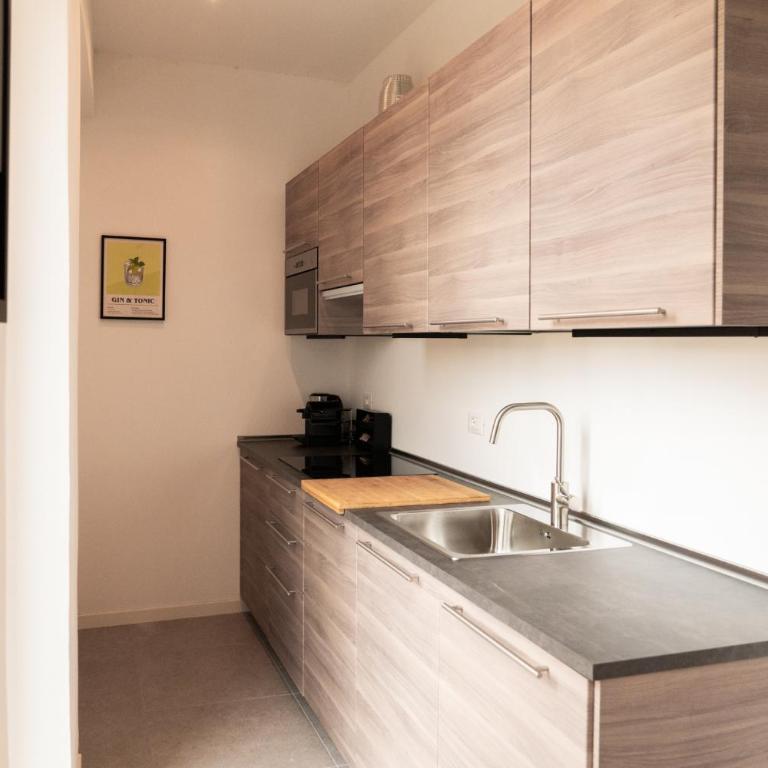 Palazzo delle Guglie by Postcardsfrom - Appartamento Deluxe con 2 Camere da Letto e Balcone - 33