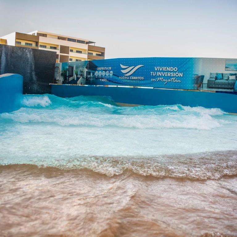 Marina Cerritos Loft Wave Pool and Amenities - Estudio - 4