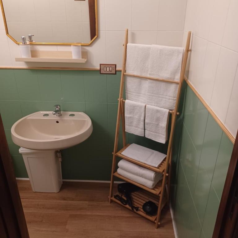 DIMORA WHITE 2.0 - Casa con 2 Camere da Letto - 25