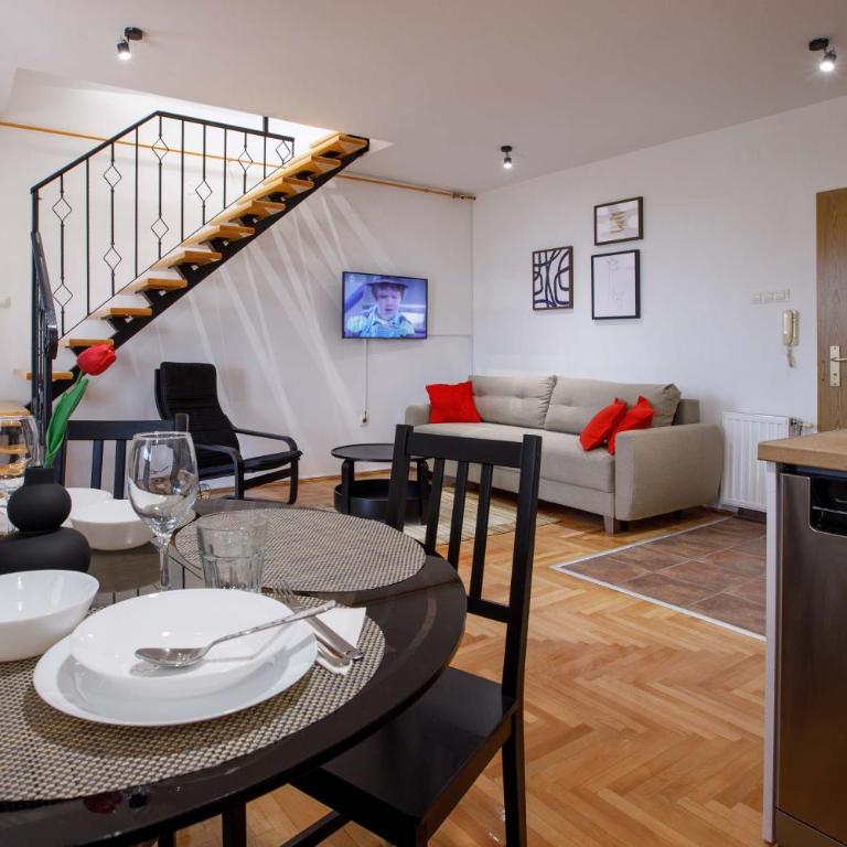 Special 2009 - One-Bedroom Apartment - 8