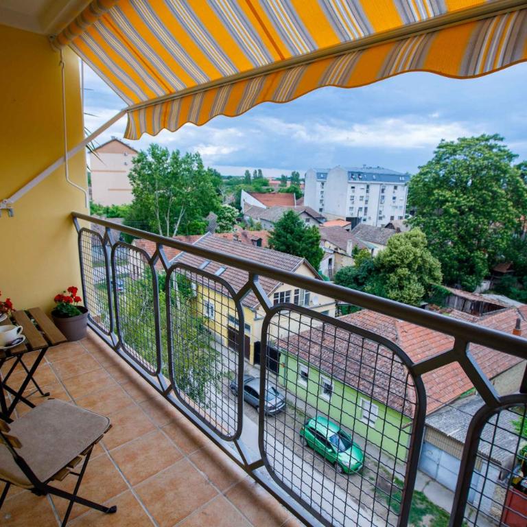 Special 2009 - One-Bedroom Apartment - 18