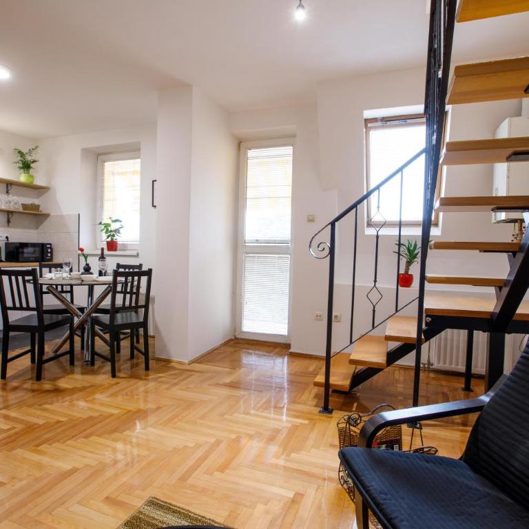 Special 2009 - One-Bedroom Apartment - 19