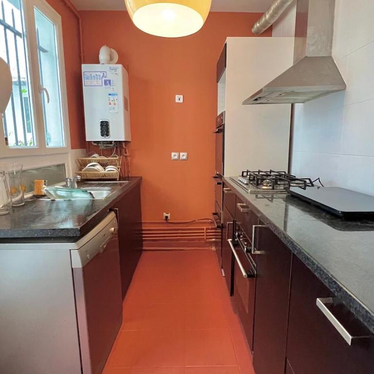 Superbe Maison près du Sacré Cœur - Maison 4 Chambres - 9