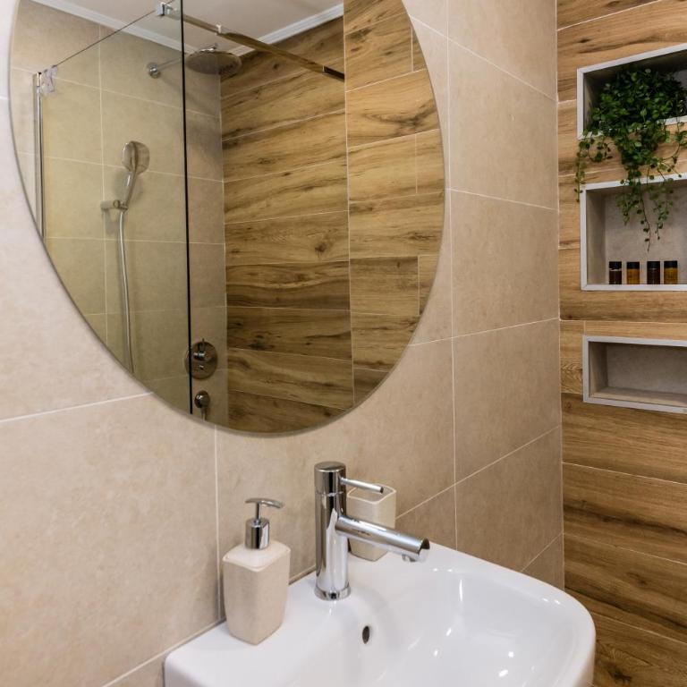 Paun apartment - Two-Bedroom Apartment - 34