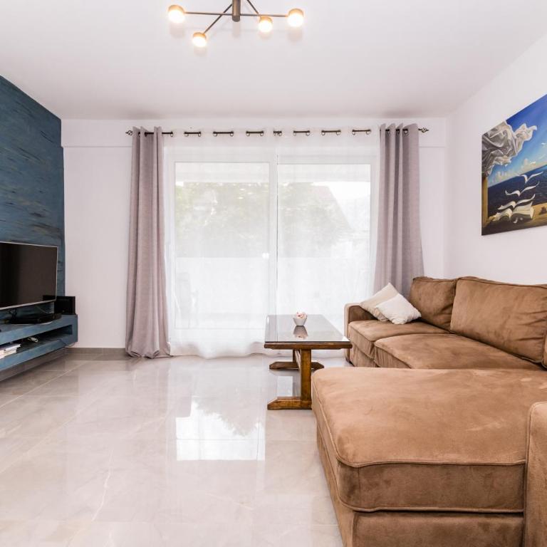 Paun apartment - Two-Bedroom Apartment - 44