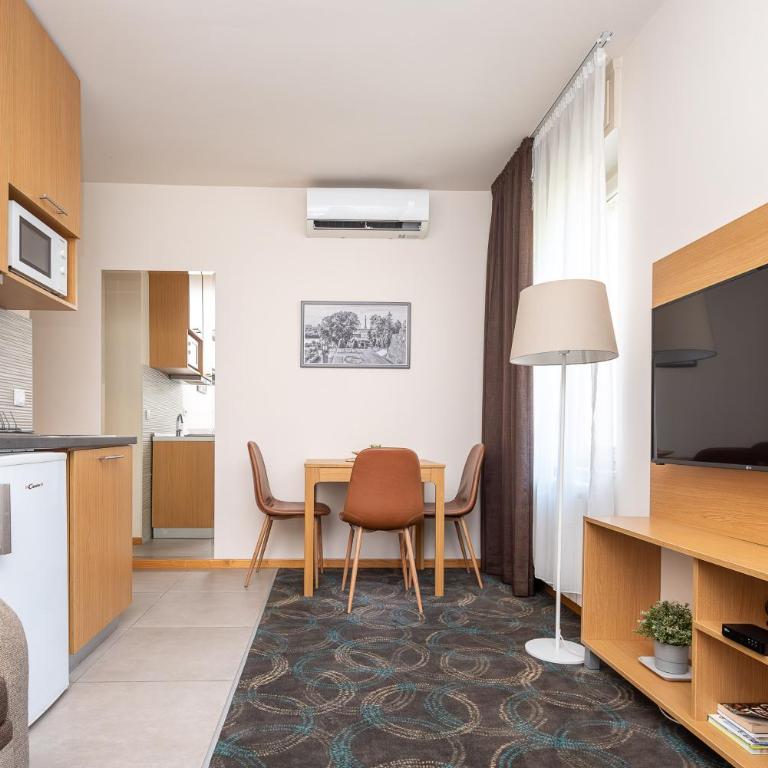 Top Central Apartments - Apartman sa Terasom - 2