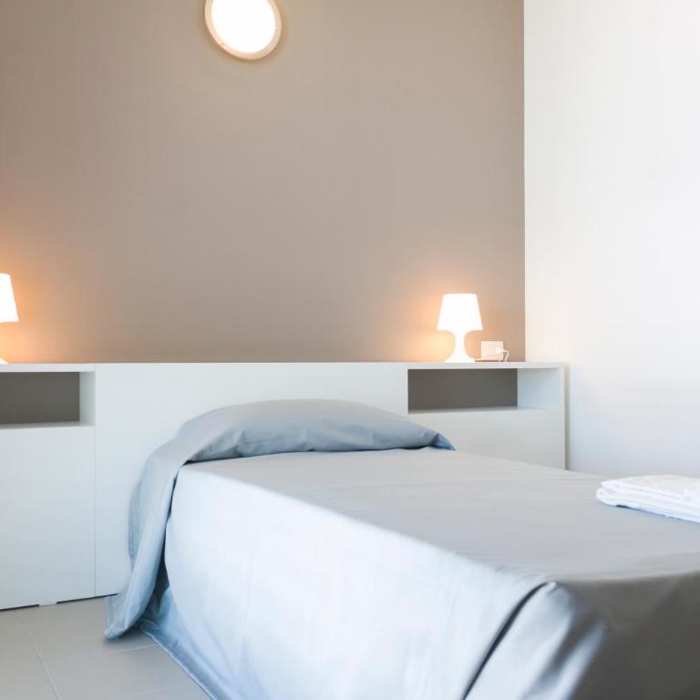 Hotel Campus Sanpaolo - Chambre Simple - Accessible aux Personnes à Mobilité Réduite - 3