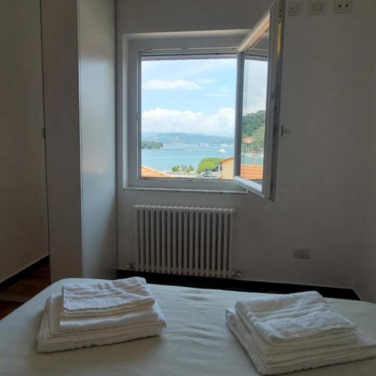 La Mansarda sul Golfo - Appartamento con 2 Camere da Letto e Vista Mare - 5