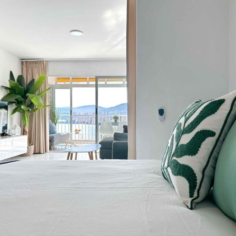BALCÓN AL MEDITERRÁNEO Y SKYLINE DE BENIDORM - Apartamento de 1 dormitorio - 12