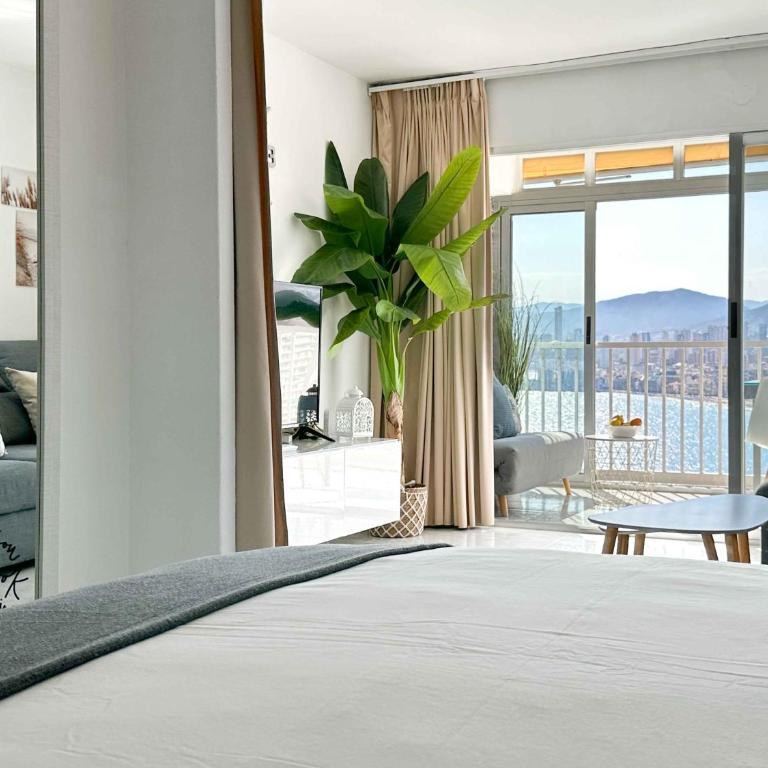 BALCÓN AL MEDITERRÁNEO Y SKYLINE DE BENIDORM - Apartamento de 1 dormitorio - 13