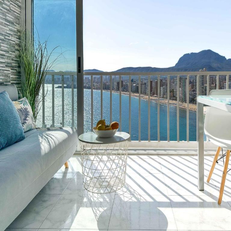 BALCÓN AL MEDITERRÁNEO Y SKYLINE DE BENIDORM - Apartamento de 1 dormitorio - 20