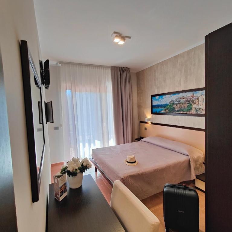 Villa Fenice Bed & Breakfast - Camera Matrimoniale Comfort con Terrazza - 1