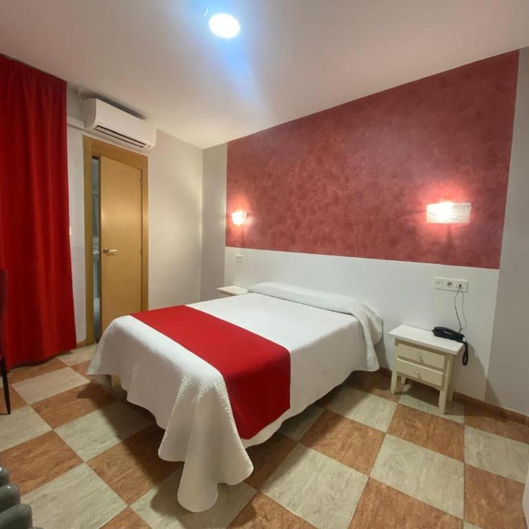 Hostal Sonia Granada - Double or Twin Room - 12